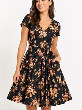 ModCloth Floral Dress XS Navy Fit Flare Tie Waist Pockets Fall Wedding Guest